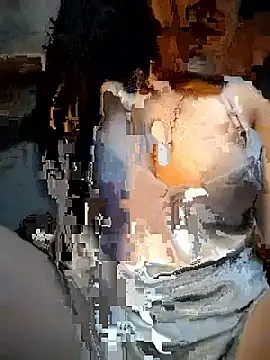 Snapshot of giahan1 chatting on 04.24.26 giahan1 online show from 04.24.26