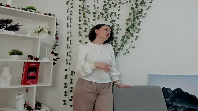 GraceFoderaro online show from 04.09.26