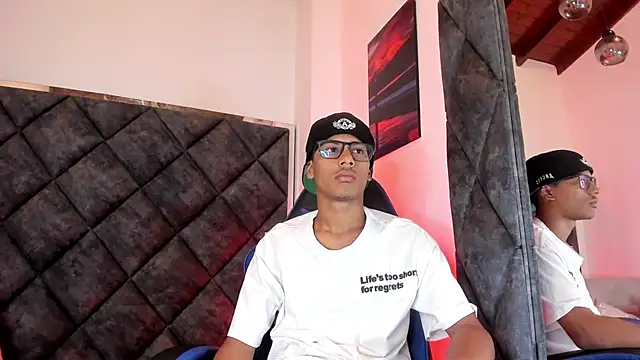 LiamKron online show from 07.12.26