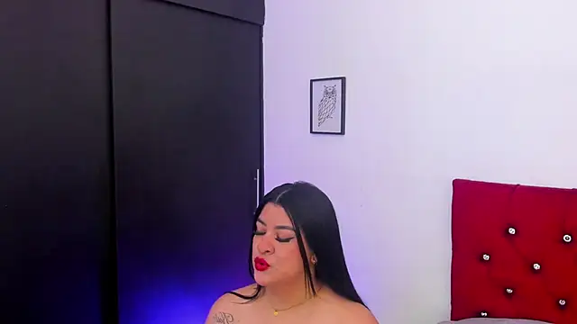 Snapshot of Katty_West chatting on 05.11.26 Katty West online show from 05.11.26