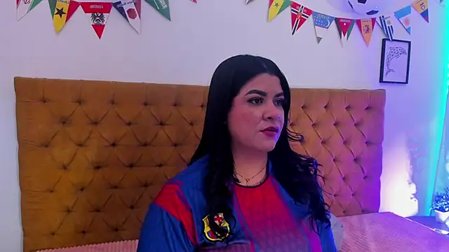 Katty West online show from 06.25.26