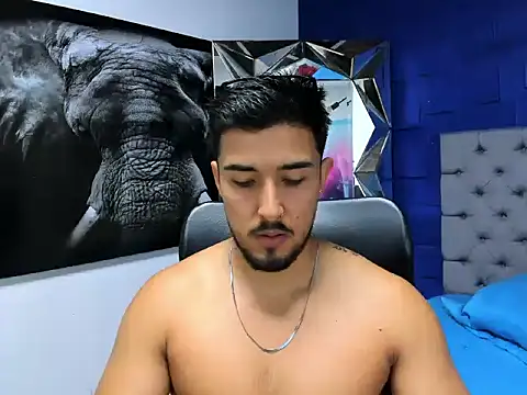 Snapshot of alangreek1 chatting on 06.06.26 alangreek1 online show from 06.06.26