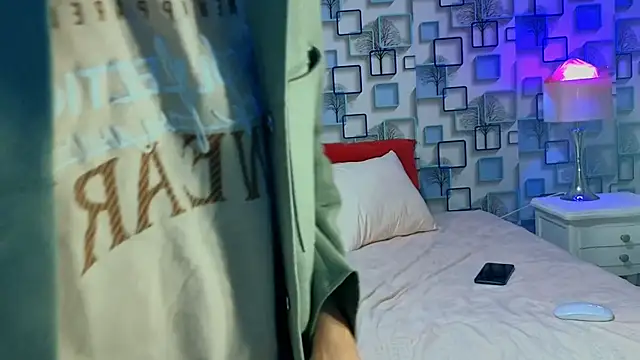 Twink Sebas7 online show from 05.21.26