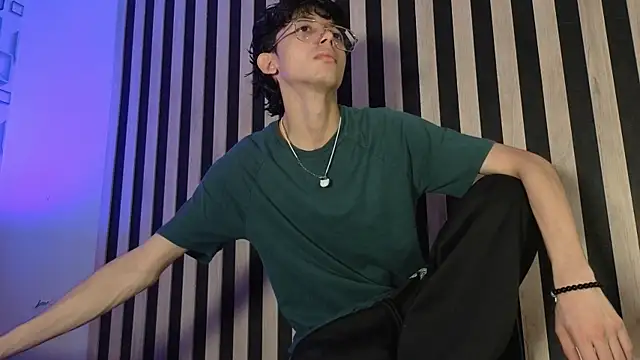 Twink Sebas7 online show from 07.03.26