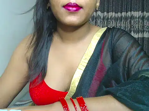 Snapshot of VelvetCoupleLive chatting on 06.30.26 VelvetCoupleLive online show from 06.30.26