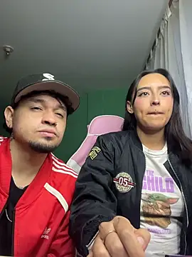 hotlatinocouple   online show from 05.29.26