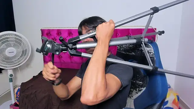skinny sam online show from 07.15.26