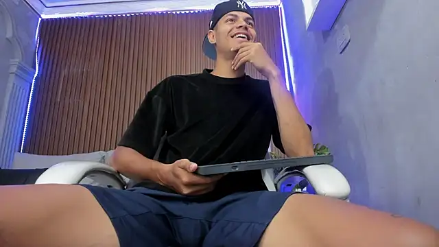 Omen20  online show from 04.10.26