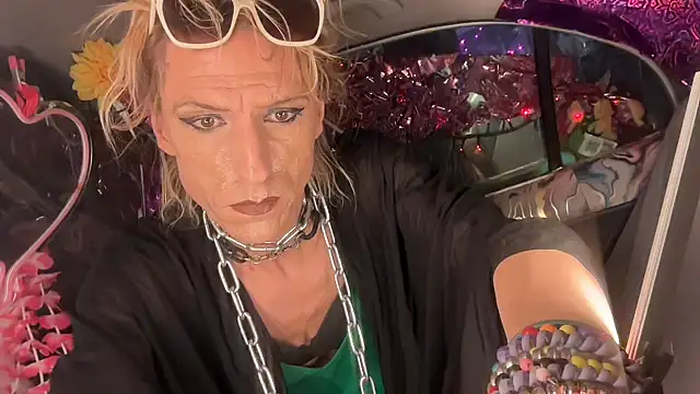 TgirlBrat online show from 06.19.26