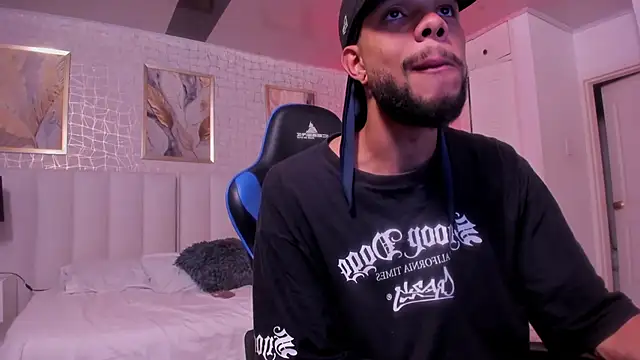 Snapshot of cero_khalifa chatting on 05.05.26 cero khalifa online show from 05.05.26