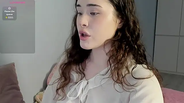 ChloeBlisss online show from 04.21.26