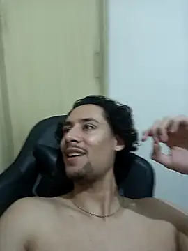 Snapshot of Emilprime chatting on 04.10.26 Emilprime online show from 04.10.26