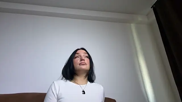 LucyHotty  online show from 06.06.26