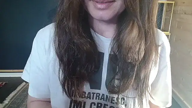Snapshot of NicoleLove_ chatting on 05.31.26 NicoleLove online show from 05.31.26