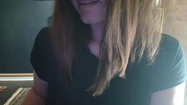 NicoleLove  online show from 06.25.26
