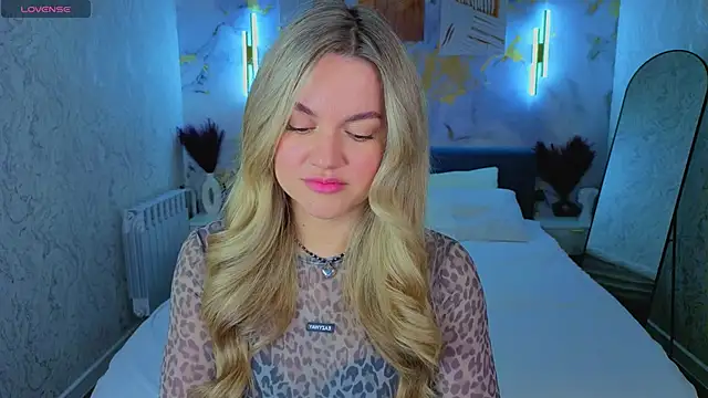 Jennifer Perezz online show from 05.21.26