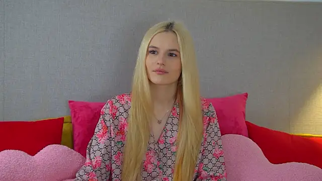 LeaLamour online show from 05.18.26