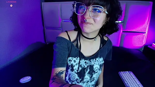 BadEmyXO online show from 06.05.26