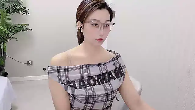 Yunxi- online show from 06.15.26