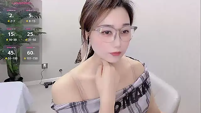 Yunxi- online show from 06.20.26