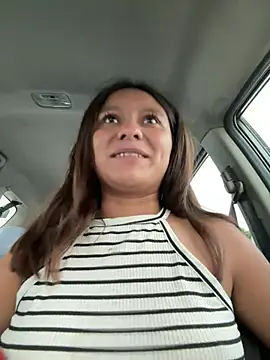 SolMlrena online show from 04.14.26