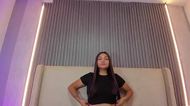 MilyClem online show from 04.15.26