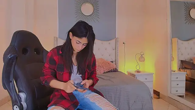 elizabeth santos1 online show from 06.03.26