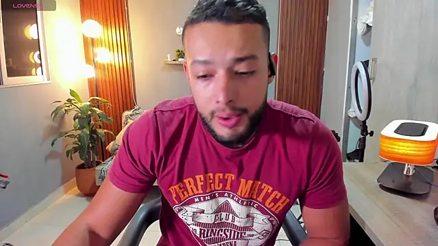 Juan Calix online show from 04.22.26