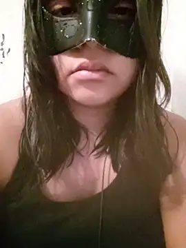 Snapshot of MorriganRosee chatting on 05.24.26 MorriganRosee online show from 05.24.26