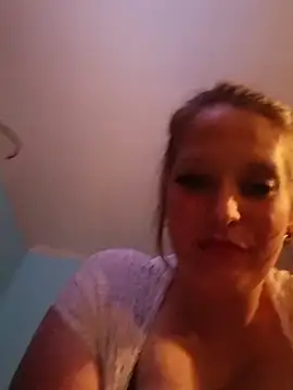 BOUNCYdddBRE online show from 04.23.26