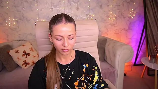 DoveLovee online show from 05.05.26
