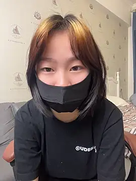 YouYou-999 online show from 04.10.26