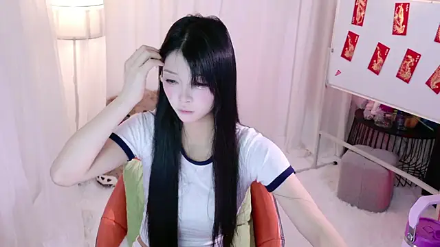 Snapshot of Zoe-001 chatting on 06.01.26 Zoe-001 online show from 06.01.26