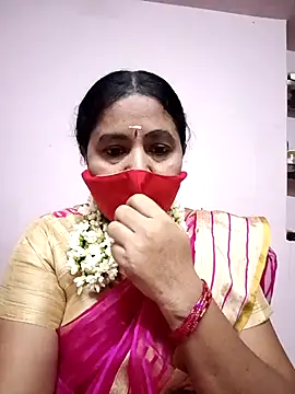 Tamilaunty35 online show from 05.12.26