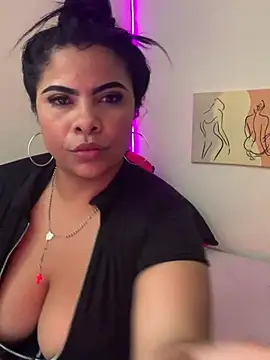 Snapshot of megan_purpura chatting on 04.29.26 megan purpura online show from 04.29.26