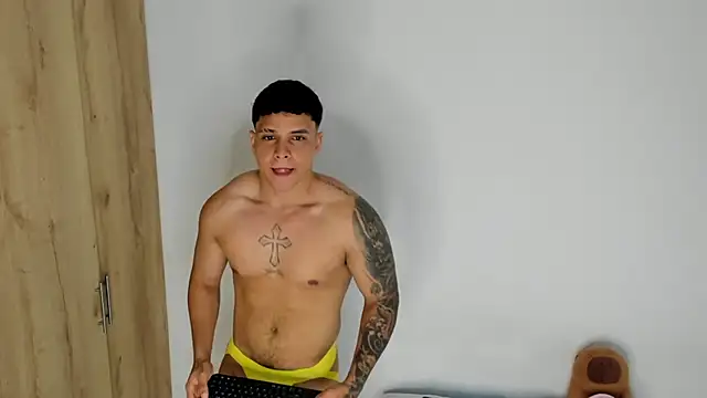 DrakeSmith  online show from 04.17.26