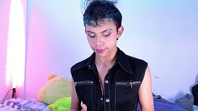 Snapshot of Apolo_Prince1 chatting on 07.04.26 Apolo Prince1 online show from 07.04.26