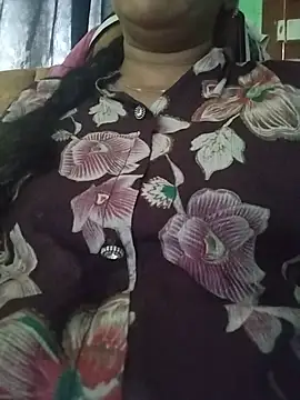 Snapshot of Monika_telugu_queen chatting on 06.17.26 Monika telugu queen online show from 06.17.26