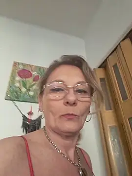 Snapshot of Blond_lady_czech chatting on 05.02.26 Blond lady czech online show from 05.02.26