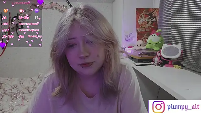 Snapshot of plumpy_girl chatting on 04.30.26 plumpy girl online show from 04.30.26
