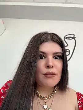 Snapshot of AmeliaBronze chatting on 06.20.26 AmeliaBronze online show from 06.20.26