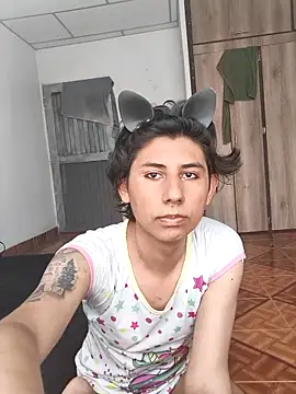 Ericahot3 online show from 04.16.26