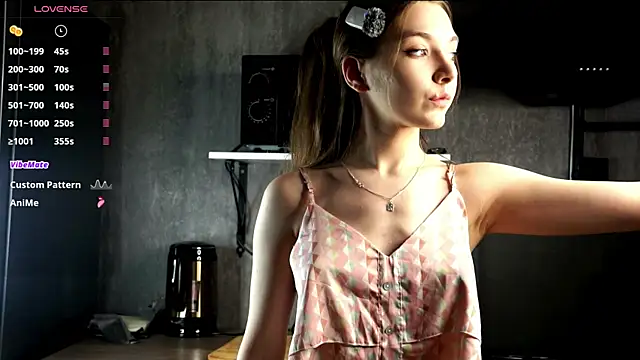 AuraLune   online show from 04.19.26