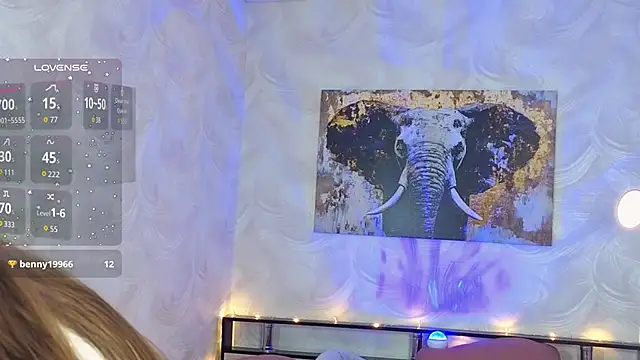 AuraLune   online show from 04.21.26