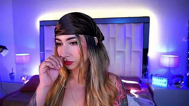 Snapshot of abbymodell1 chatting on 07.12.26 abbymodell1 online show from 07.12.26