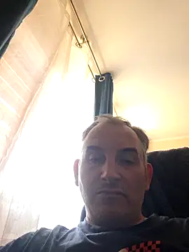 Snapshot of Piotr481 chatting on 04.22.26 Piotr481 online show from 04.22.26
