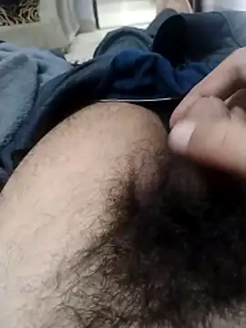 hotguy69143 online show from 04.12.26