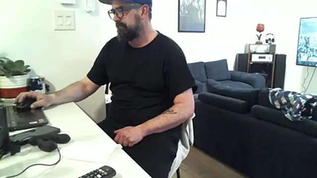 Danos47x online show from 04.15.26