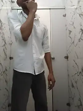 itsmemadhu2019 online show from 05.27.26