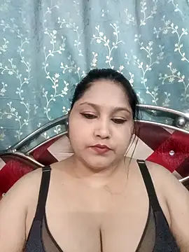 Snapshot of hornynancy chatting on 04.28.26 hornynancy online show from 04.28.26